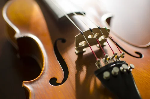 Violin lessons in Wirral